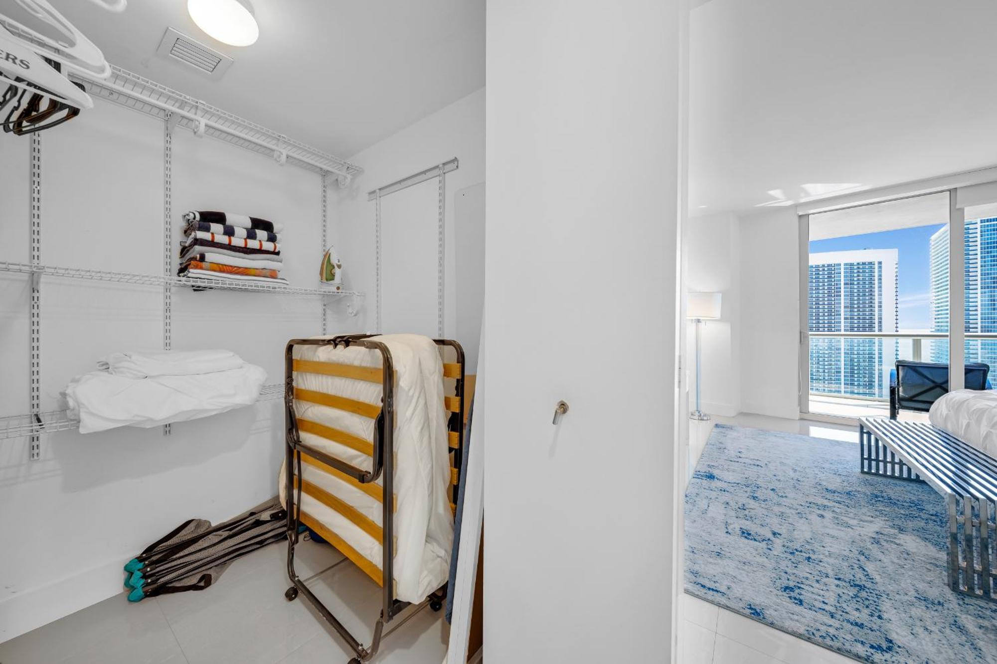 Resort-Style Living With Direct Ocean Views - 3Br Beauty Hallandale Beach Extérieur photo