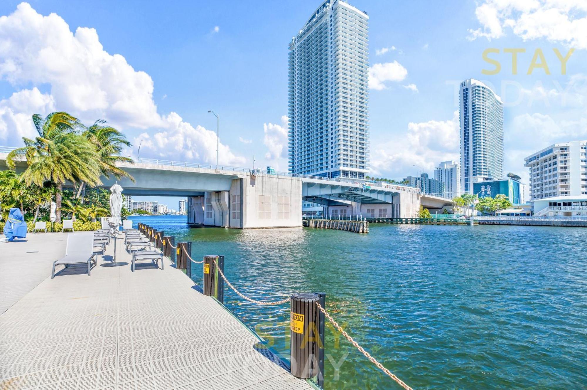 Resort-Style Living With Direct Ocean Views - 3Br Beauty Hallandale Beach Extérieur photo